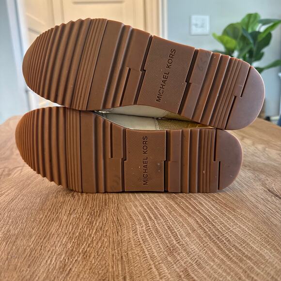 Michael Kors | MK Logo Gold Cream Elastic Mesh Trainer | Women’s Size 7.5 - Picture 8 of 11